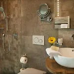 Hotel Am Moosrain Garni 3*