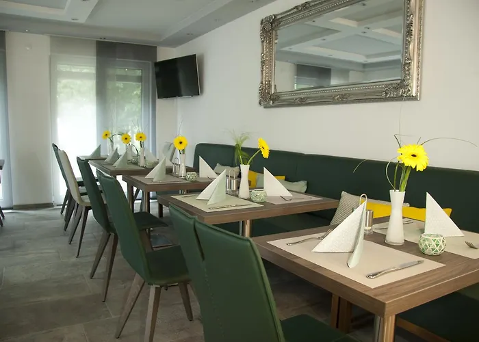 Am Moosrain Garni Hotel