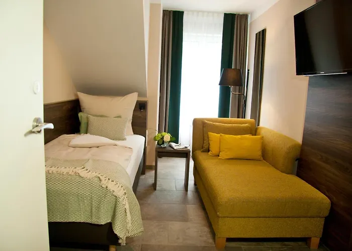 Hotel Am Moosrain Garni 3*